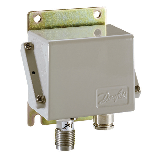 9963267 Druktransmitter EMP 2-2011-F6CD25 0/10 bar