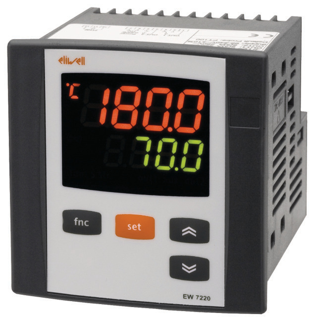 6135625 Temp. regelaar EW7220 95-240VAC PT100 E7212E0XBH700