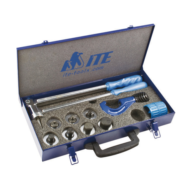 2047976 Optrompset TEC-7 metalen doos met 7 adapters