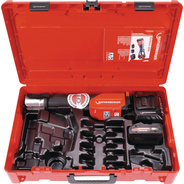 4596375 Perstang Romax 4000 met lader en 4,0Ah accu + set persbekken 1/4" - 1.1/8"